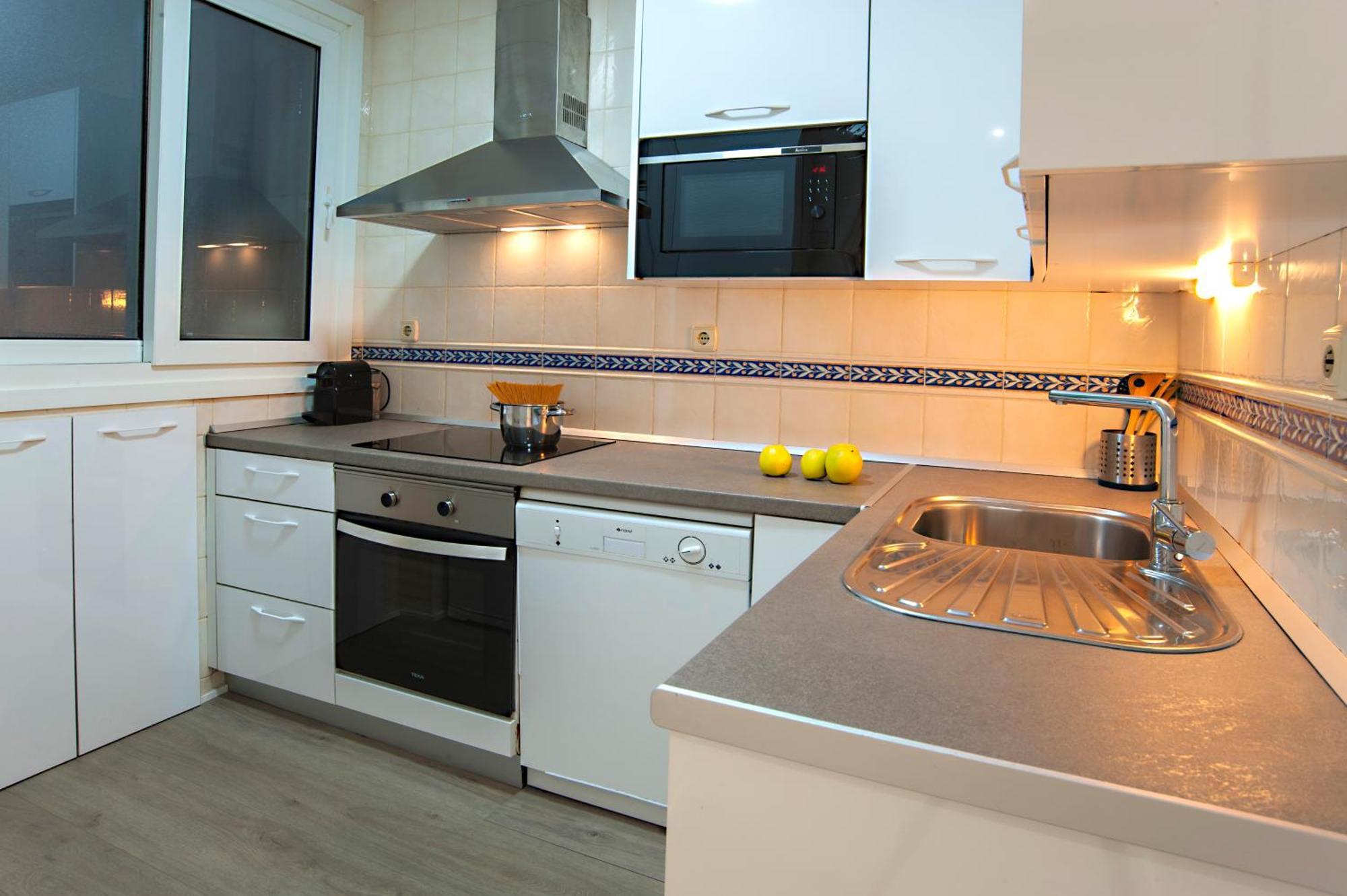 Donostia, A Pocos Pasos De La Playa De La Concha. Apartment Сан Себастиан Екстериор снимка