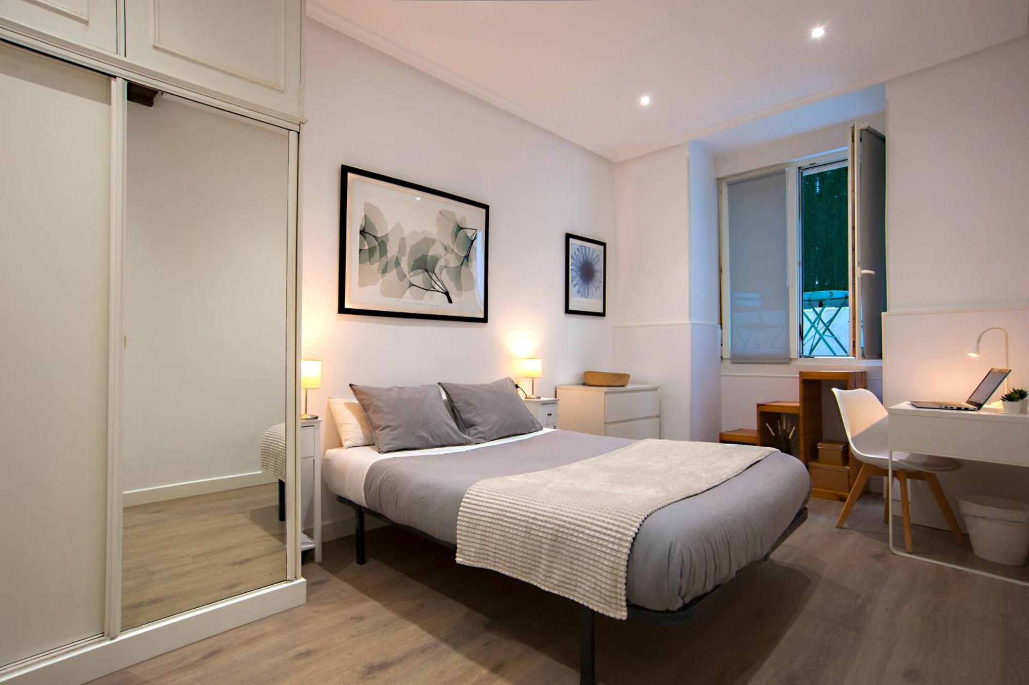 Donostia, A Pocos Pasos De La Playa De La Concha. Apartment Сан Себастиан Екстериор снимка